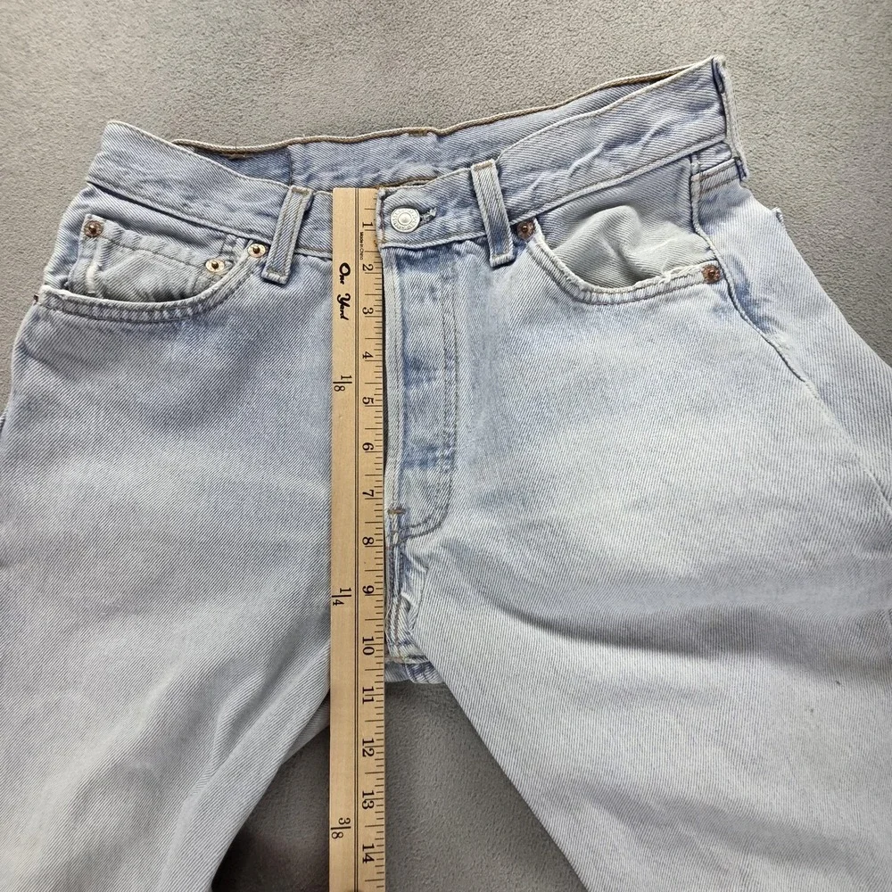 Vintage Levis 501 Jeans Mens 30x30 Light Wash Student Made USA Button Fly